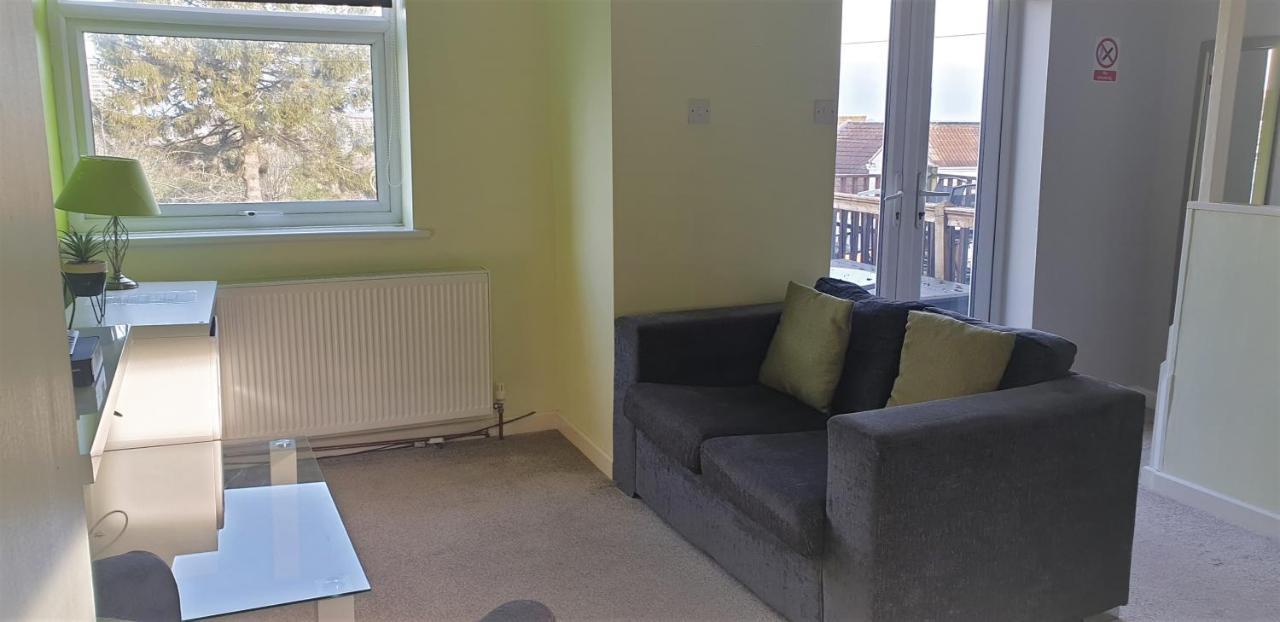 Swindon Old Town Duplex - Entercloud9Sa公寓 外观 照片